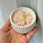 Daisy Flower Scented Candle – Relaxing Wax Gift Set, Multicolor Decorative Home Décor”